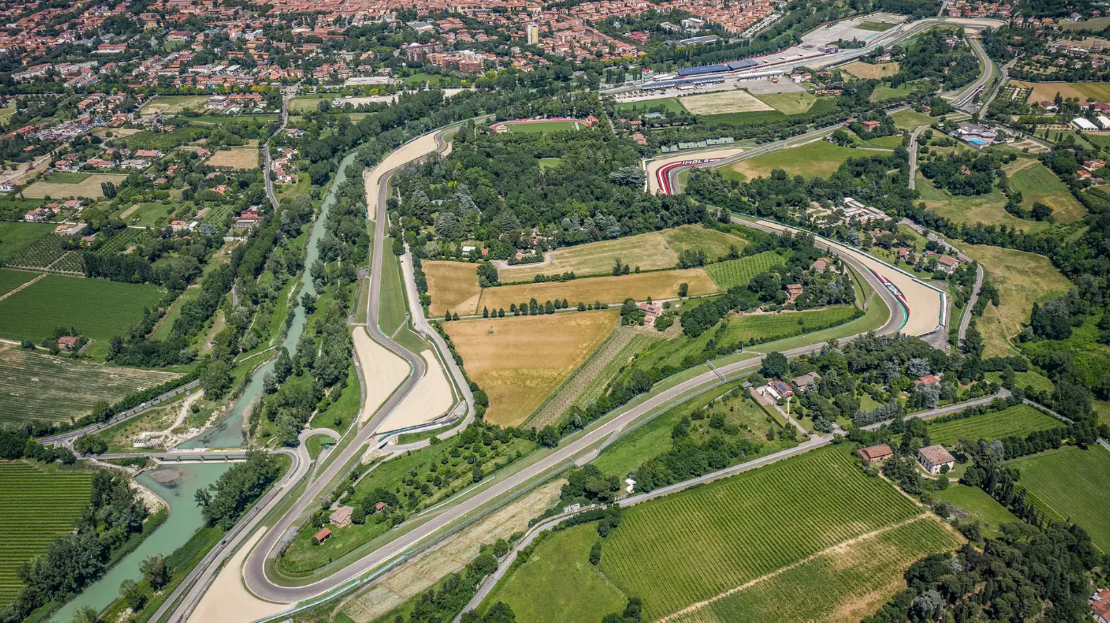Formula 1 prepares European contingency for 2026 season finale